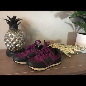 Kid’s New Balance 574 size 11